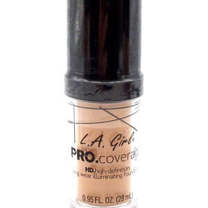 L.A. Girl HD Pro Coverage Illuminating Foundation GLM647 Warm Beige